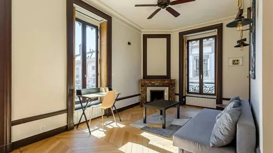 Apartments in Lyon - photo 4