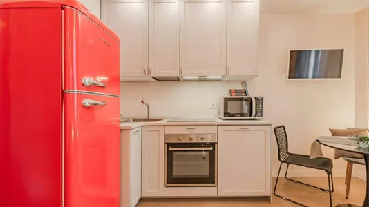 Houses in Milano Zona 8 - Fiera, Gallaratese, Quarto Oggiaro - photo 2