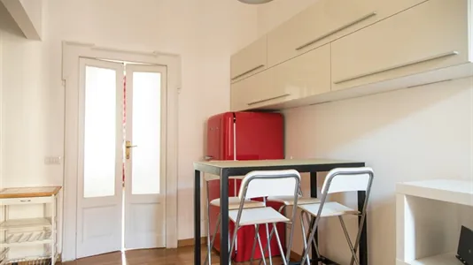 Apartments in Milano Zona 8 - Fiera, Gallaratese, Quarto Oggiaro - photo 6