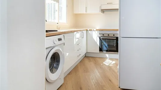 Rooms in Zaragoza - photo 8