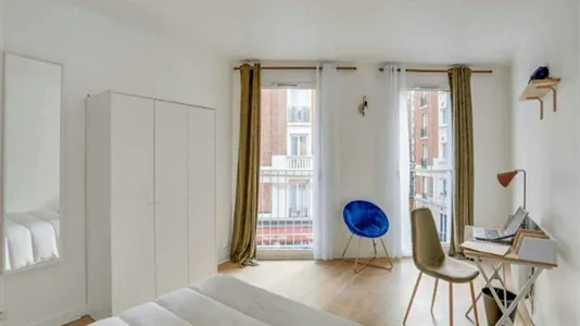 Rooms in Paris 19ème arrondissement - photo 1