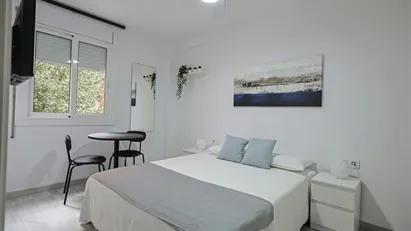 Room for rent in El Prat de Llobregat, Cataluña