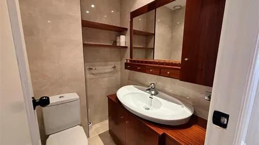 Rooms in Barcelona Eixample - photo 5