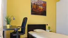 Room for rent, Milano Zona 8 - Fiera, Gallaratese, Quarto Oggiaro, Milan, &lt;span class=&quot;blurred street&quot; onclick=&quot;ProcessAdRequest(9777530)&quot;&gt;&lt;span class=&quot;hint&quot;&gt;See streetname&lt;/span&gt;[xxxxxxxxxxxxx]&lt;/span&gt;