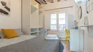 Room for rent, Barcelona Ciutat Vella, Barcelona, &lt;span class=&quot;blurred street&quot; onclick=&quot;ProcessAdRequest(8525126)&quot;&gt;&lt;span class=&quot;hint&quot;&gt;See streetname&lt;/span&gt;[xxxxxxxxxxxxx]&lt;/span&gt;
