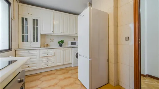 Rooms in Madrid Retiro - photo 6