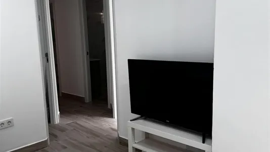 Rooms in Málaga - photo 10