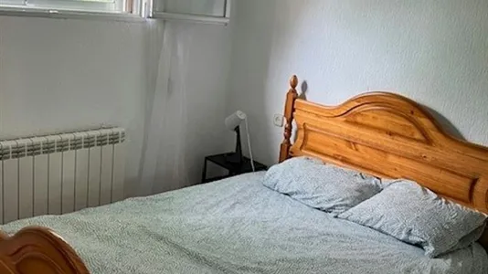 Rooms in Madrid San Blas - photo 9