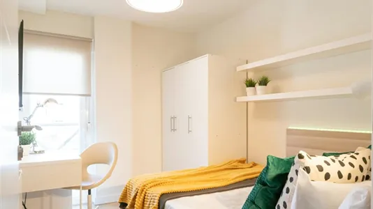 Rooms in Madrid Moncloa-Aravaca - photo 4