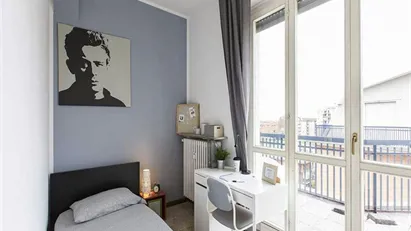 Room for rent in Corsico, Lombardia