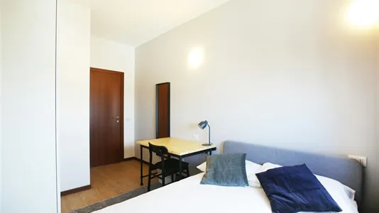 Rooms in Milano Zona 7 - Baggio, De Angeli, San Siro - photo 4