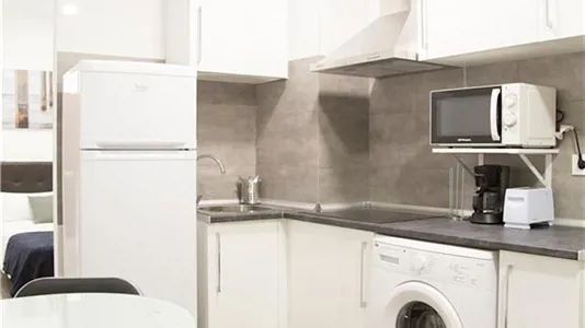 Apartments in Madrid Centro - photo 2