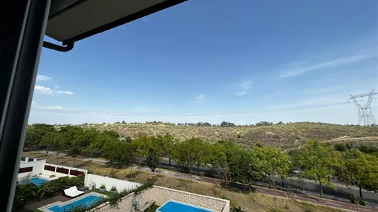 Rooms in Arroyomolinos - photo 3