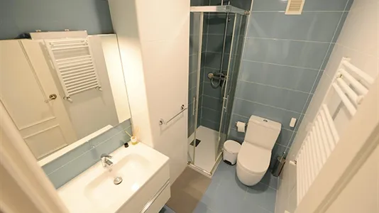 Rooms in Bilbao - photo 9