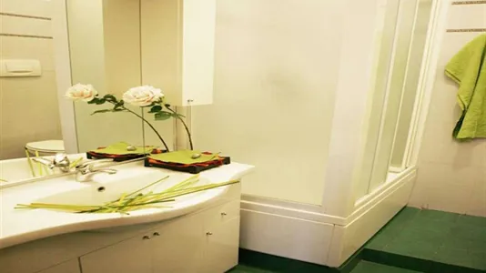 Rooms in Milano Zona 2 - Stazione Centrale, Gorla, Turro, Greco, Crescenzago - photo 7