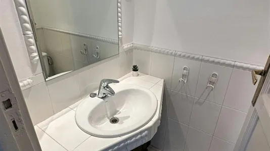 Rooms in Madrid Chamberí - photo 4