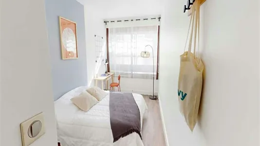 Rooms in Paris 15ème arrondissement - photo 2