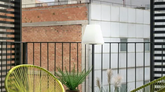 Rooms in Barcelona Ciutat Vella - photo 5