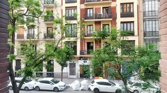 Rooms in Madrid Salamanca - photo 7