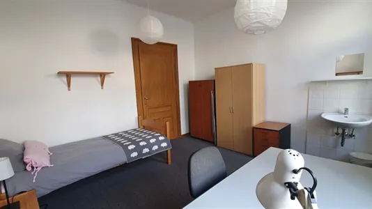 Rooms in Besnica - photo 4