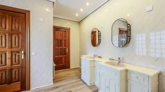 Rooms in Majadahonda - photo 8