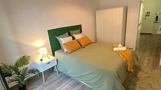 Rooms in Valencia Ciutat Vella - photo 4