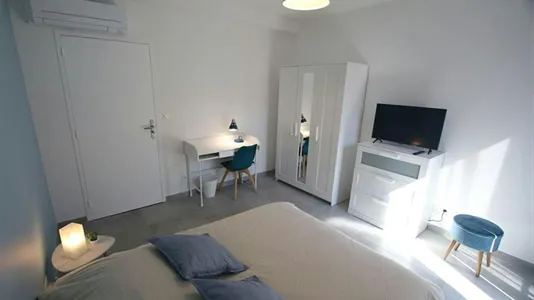 Rooms in Toulon - photo 1