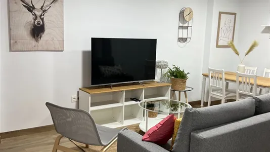 Rooms in Málaga - photo 5