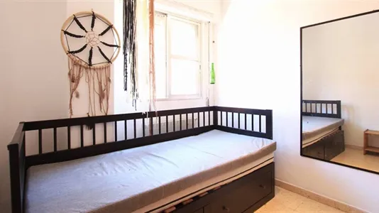 Rooms in Madrid Puente de Vallecas - photo 4