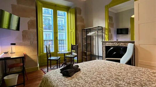 Rooms in Bilbao - photo 7