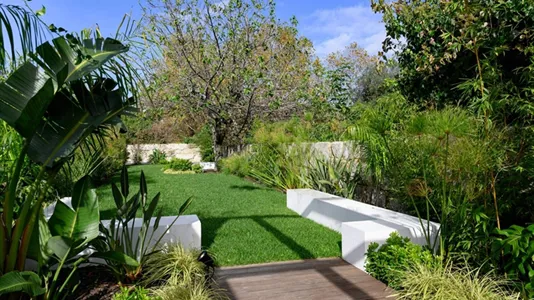 Apartments in Location is not specified - photo 9