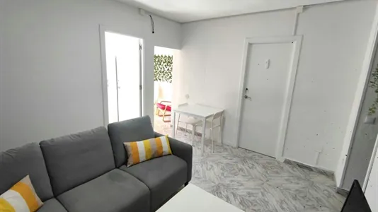 Rooms in Granada - photo 6