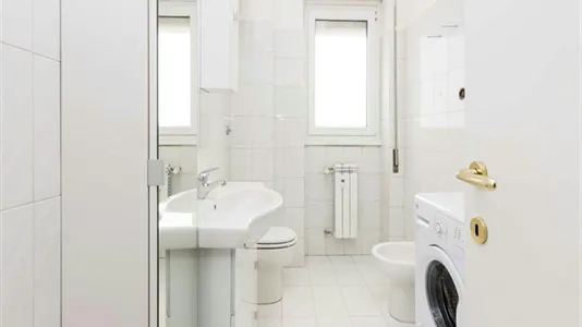 Rooms in Roma Municipio VIII – Appia Antica - photo 2