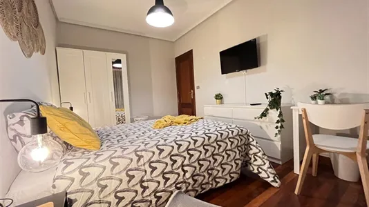 Rooms in Bilbao - photo 5