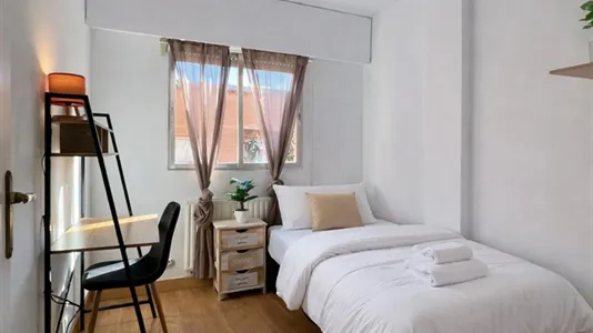 Rooms in Alcobendas - photo 5