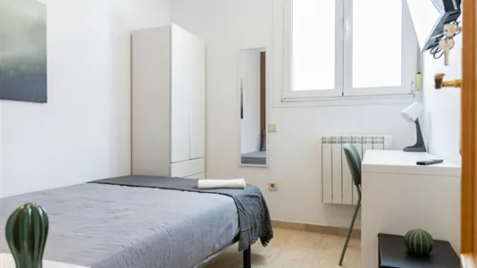 Rooms in Madrid Puente de Vallecas - photo 1
