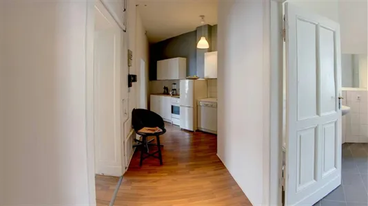 Rooms in Berlin Tempelhof-Schöneberg - photo 4