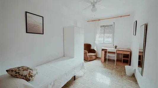 Rooms in Nuestra Señora del Carmen - photo 1