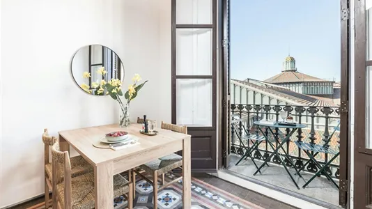 Apartments in Barcelona Ciutat Vella - photo 5