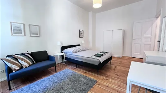 Apartments in Location is not specified - photo 4