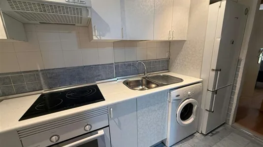 Rooms in Madrid Chamberí - photo 8