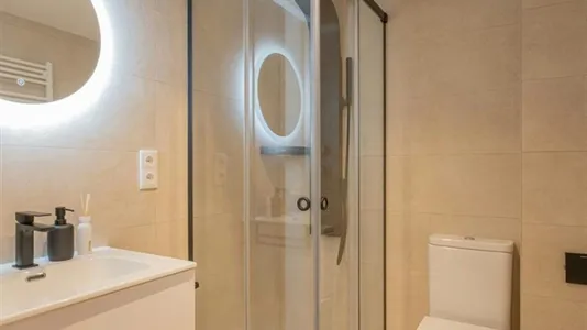 Rooms in Zaragoza - photo 9