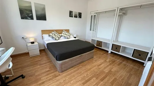 Rooms in L'Hospitalet de Llobregat - photo 2