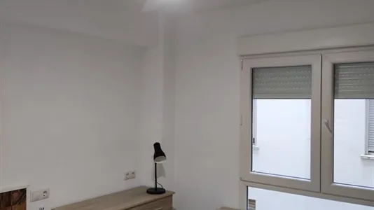 Rooms in la Fontsanta - photo 6