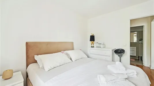 Apartments in Paris 16ème arrondissement (South) - photo 7