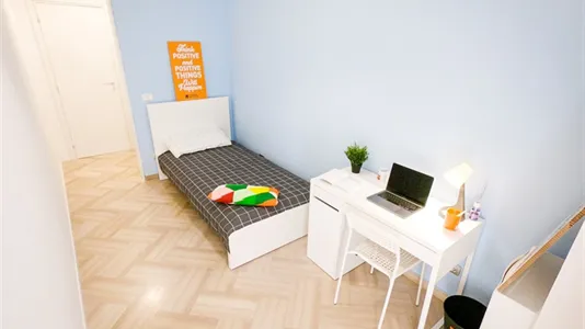 Rooms in Bari - photo 7