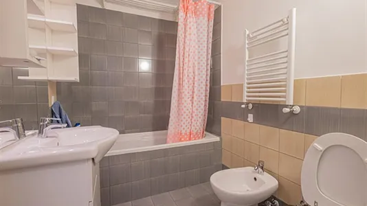 Rooms in Roma Municipio II – Parioli/Nomentano - photo 4