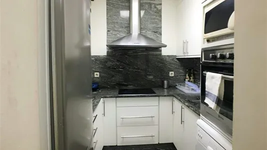 Rooms in Madrid Chamberí - photo 8