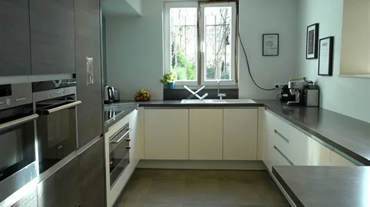 Rooms in Brussels Sint-Gillis - photo 8