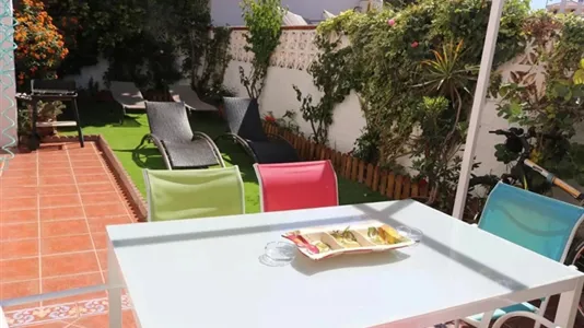 Houses in Torremolinos - photo 9